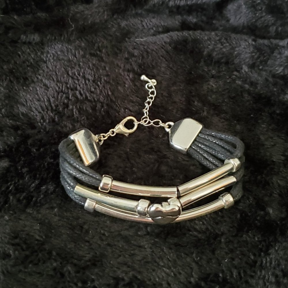 Silver- tone heart bracelet